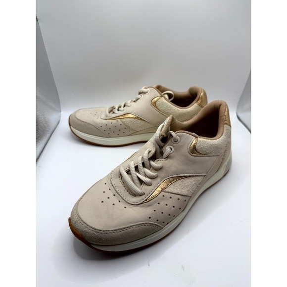Vionic Shoes - Vionic‎ Nova Women's 8 Sneakers Off White Suede Low Top Lace Up Casual Shoes